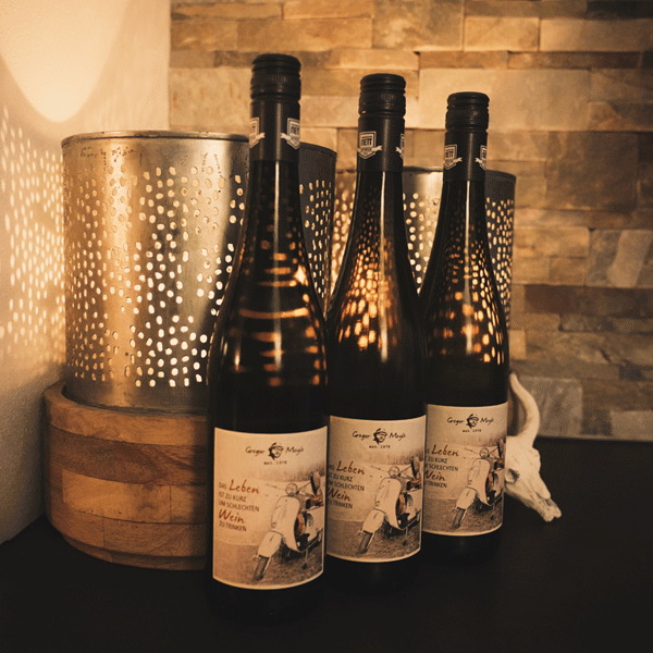 3 Flaschen Meyle Wein - Scheurebe